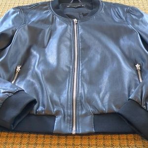 Black leather bomber jacket size xl